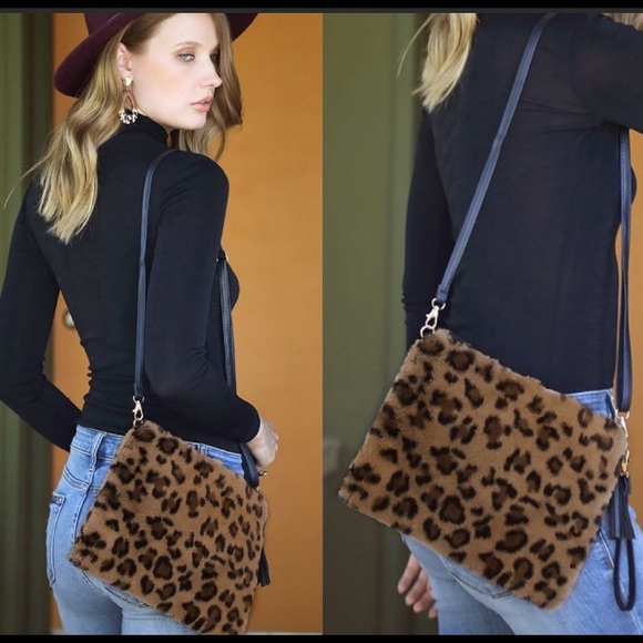 Vegan Fur Crossbody Purse - Picture 2 of 6